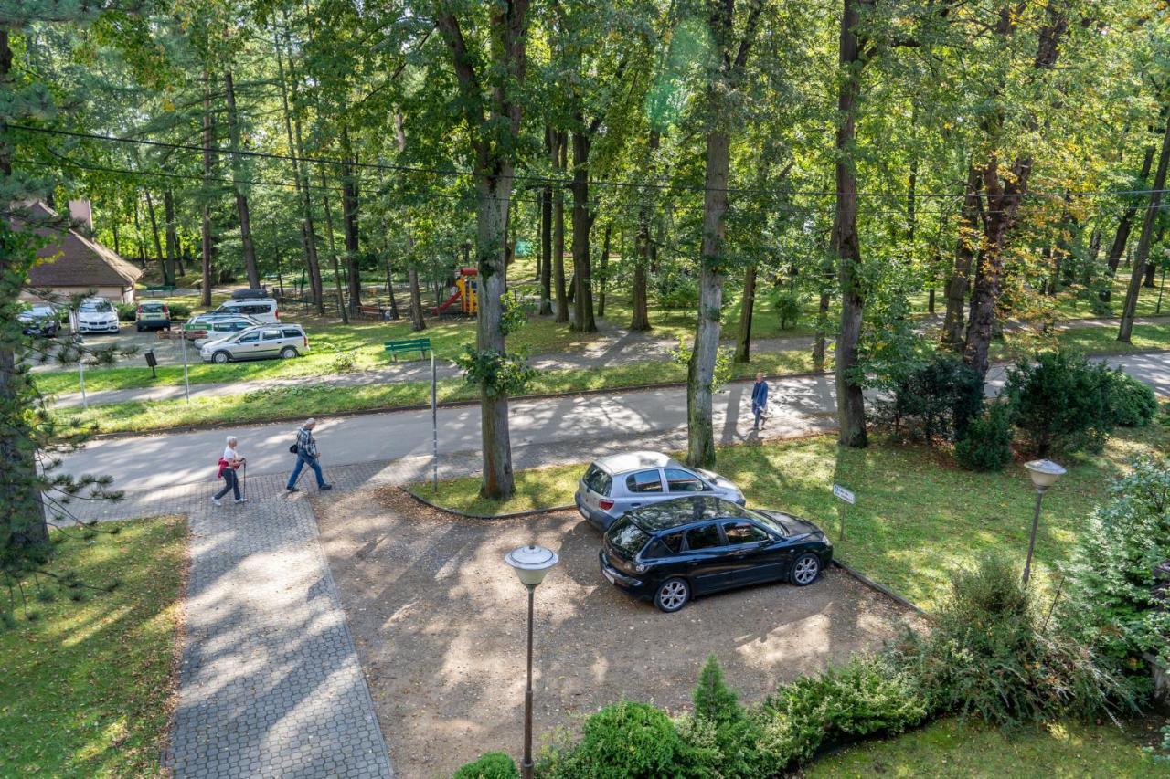 Hotel Beskid Bielsko-Biała Exteriör bild